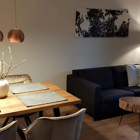 Elbquartier No3 Moebliertes Wohnen Auf Zeit In Wedel Apartment