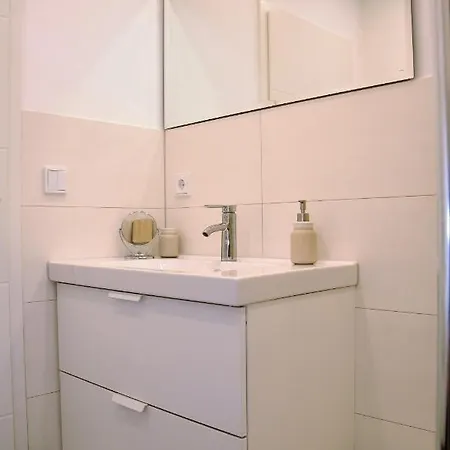 Apartment Elbquartier No3 Moebliertes Wohnen Auf Zeit In Wedel Wedel